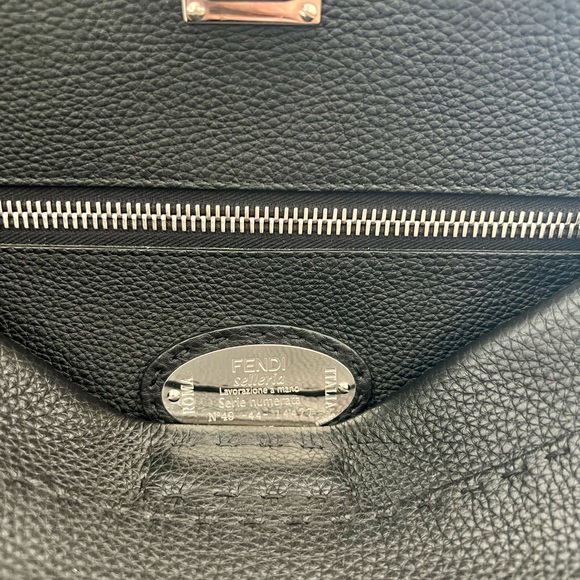 FENDI PEEKABOO Iconic Medium SELLERIA 2 Way Bag - Picture 5 of 16